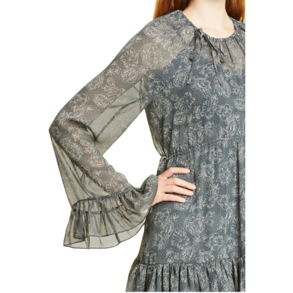 Likely size 4 Floral Ruffle Dress - Picture 5 of 11